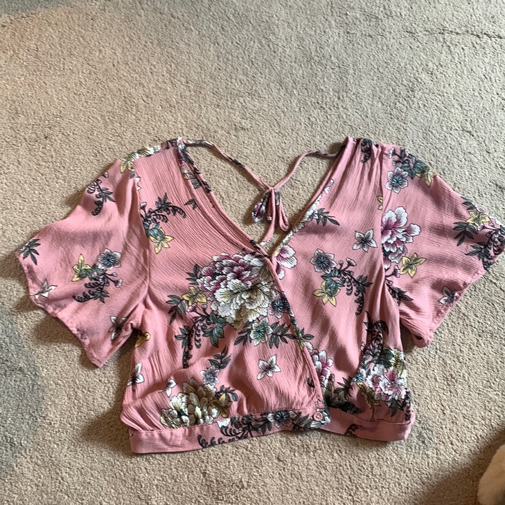 Dusty rose floral crop